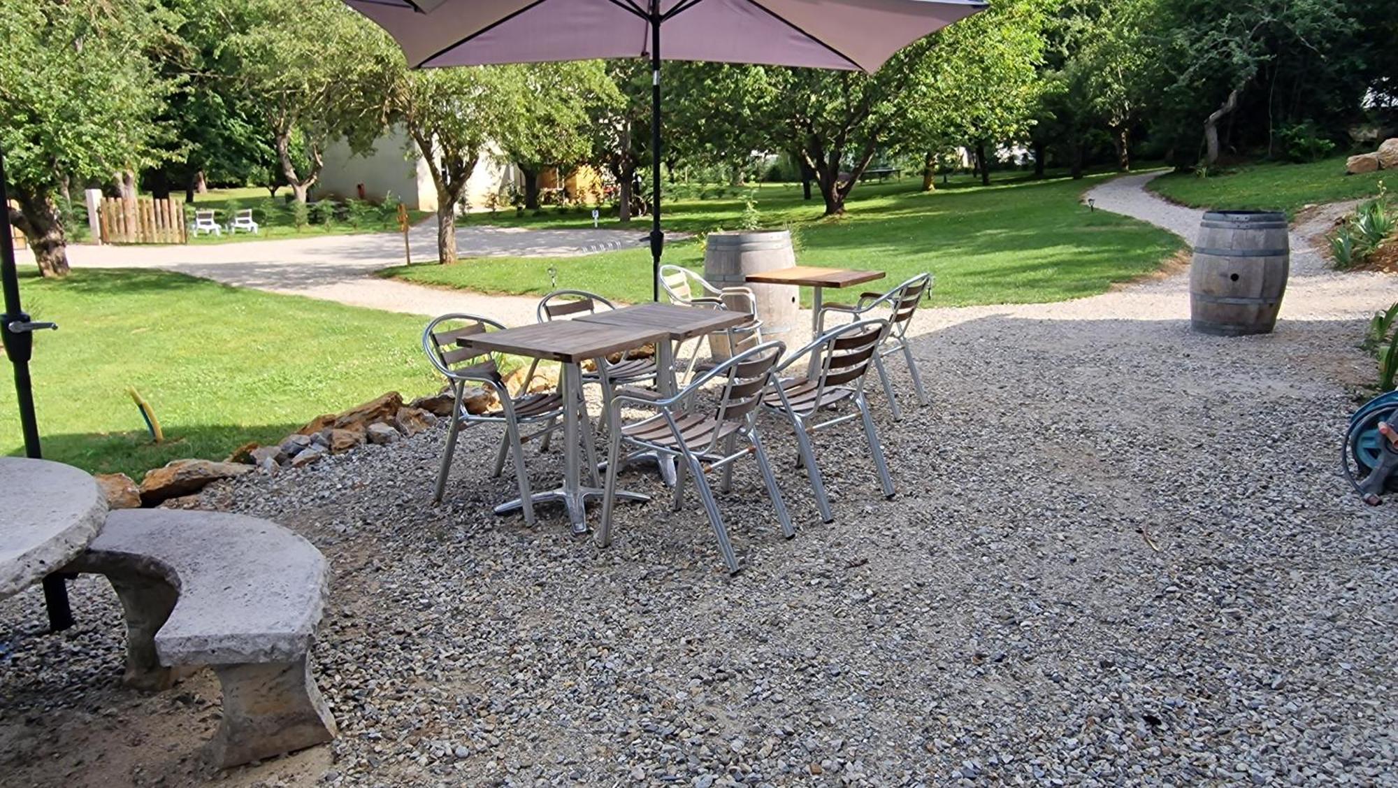 Gite L'Enclos O Rendez-Vous Roquefeuil-Pays De Sault- Avec Jardin ภายนอก รูปภาพ